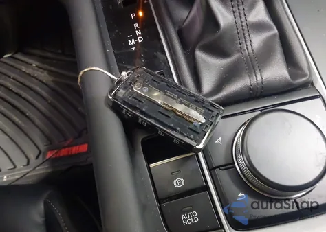 2020 Mazda Mazda3 Select Package из США, поврежденный, VIN JM1BPBCM3L1162900